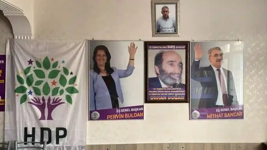 HDP İzmir
