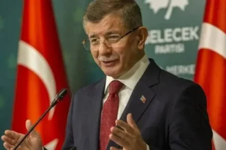 Ahmet Davutoğlu