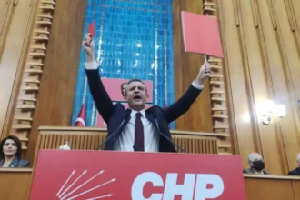 Özgür Özel