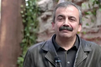Sırrı Süreyya Önder