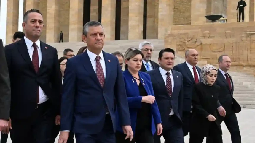 Özgür Özel