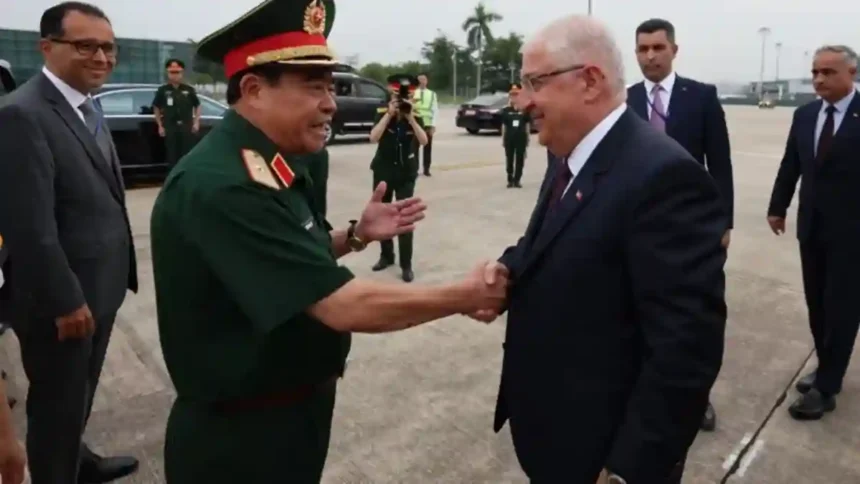 Yaşar Güler Vietnam
