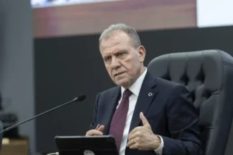 Vahap Seçer